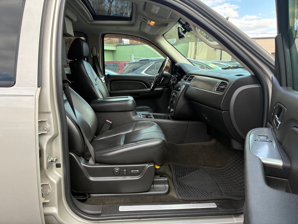 2007 Chevrolet Tahoe Image 9