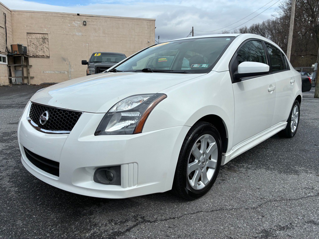 2012 Nissan Sentra Image 1