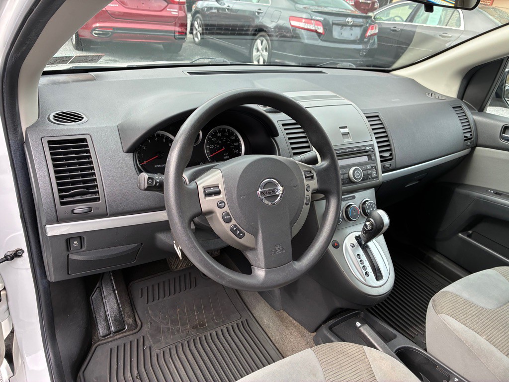 2012 Nissan Sentra Image 15