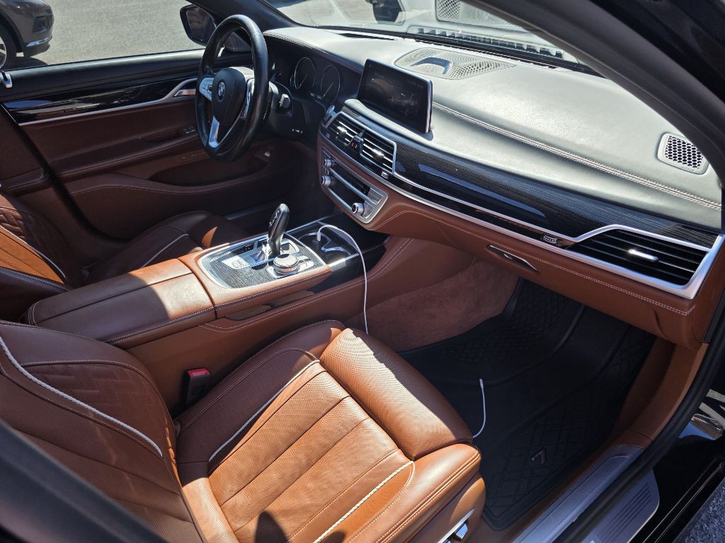 2019 BMW 7 Series Image 11