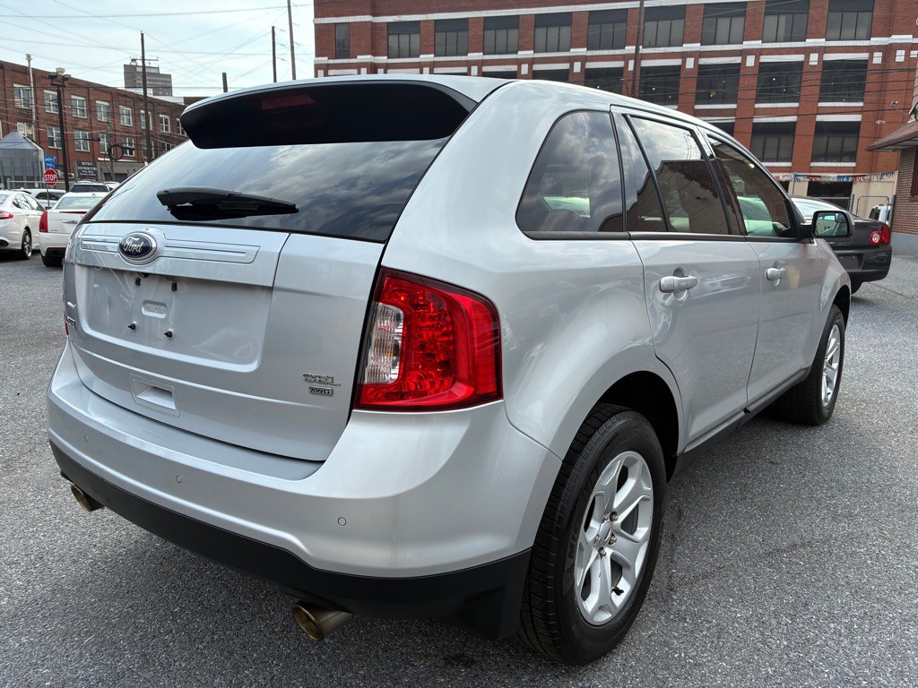 2014 Ford Edge Image 5