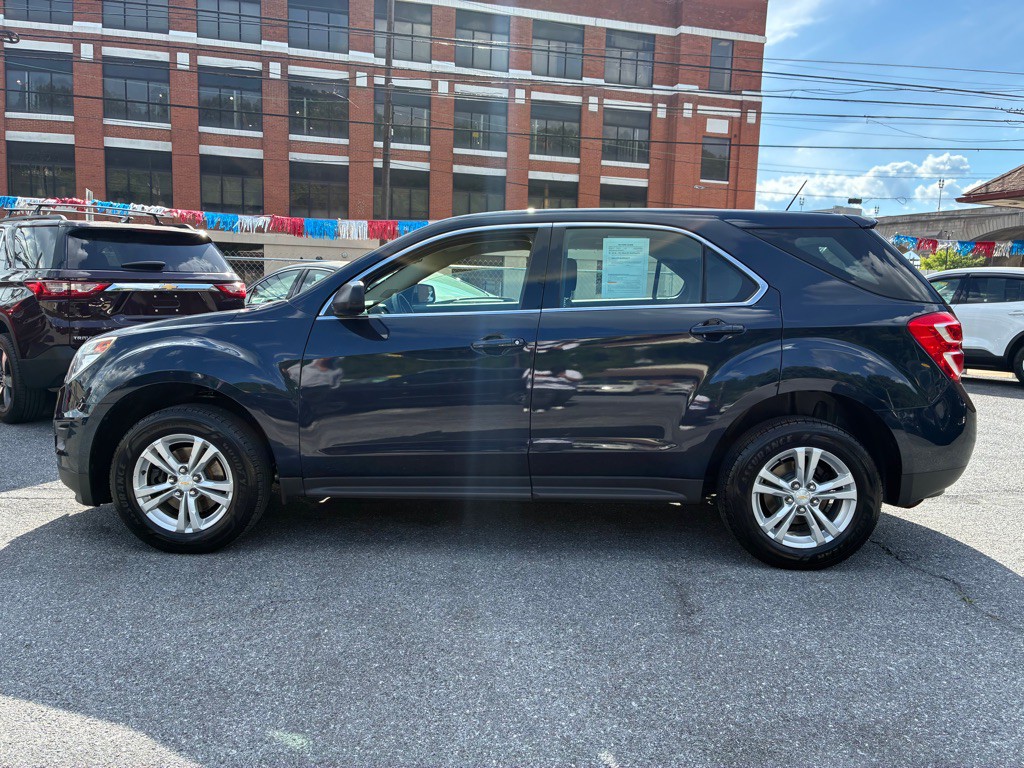 2016 Chevrolet Equinox Image 2
