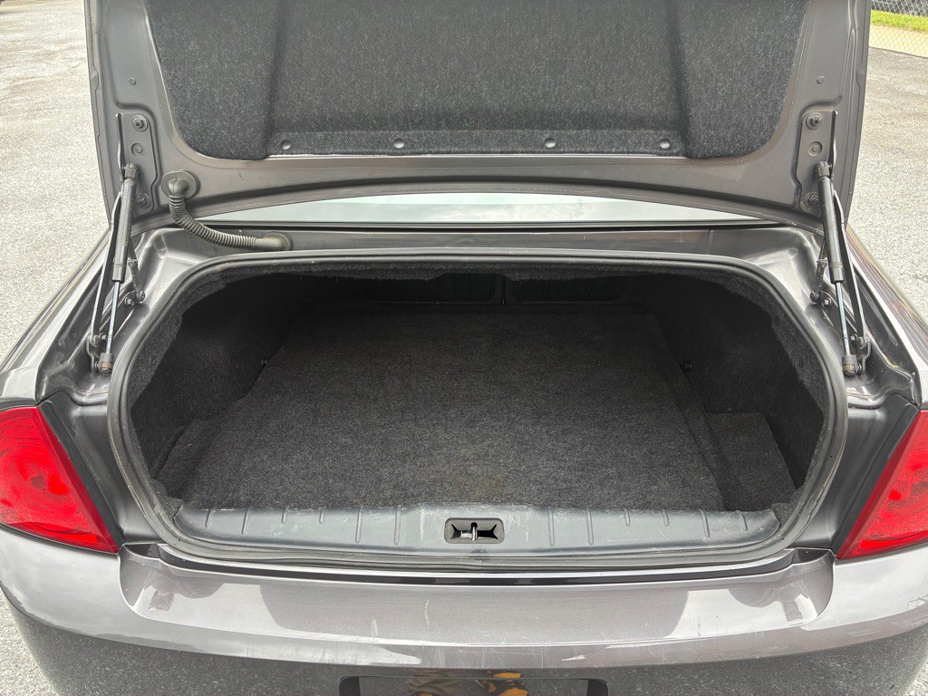 2012 Chevrolet Malibu Image 11