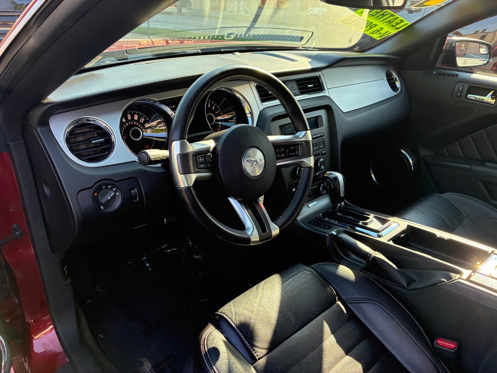 2014 Ford Mustang Image 13