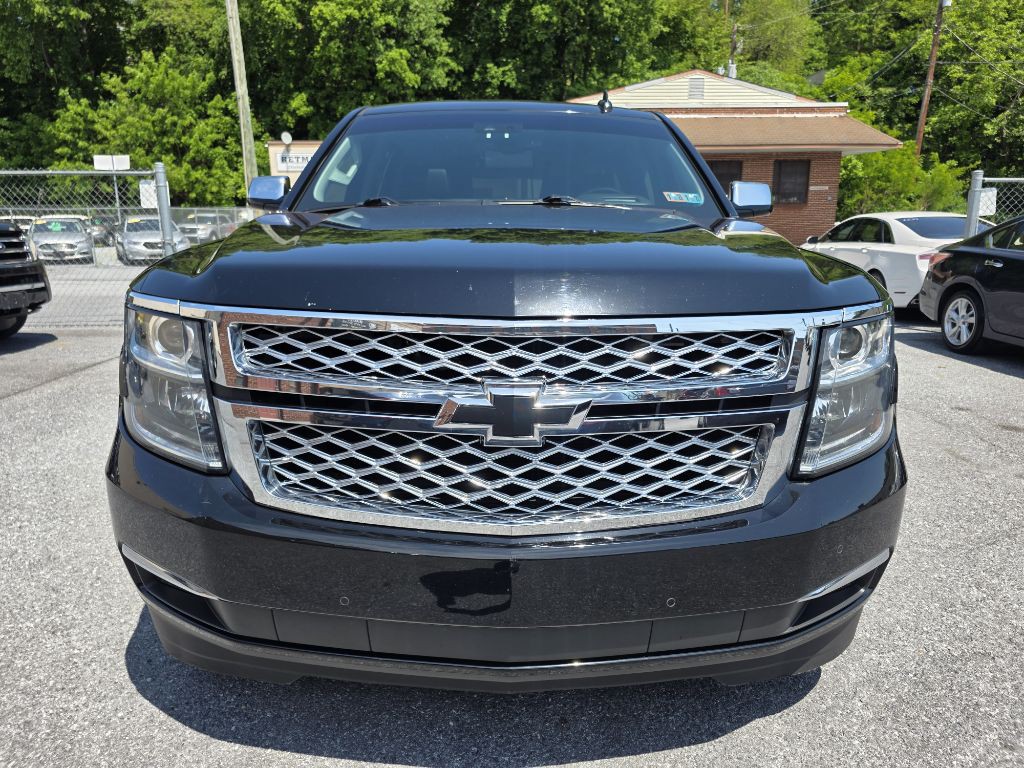 2016 Chevrolet Suburban Image 8