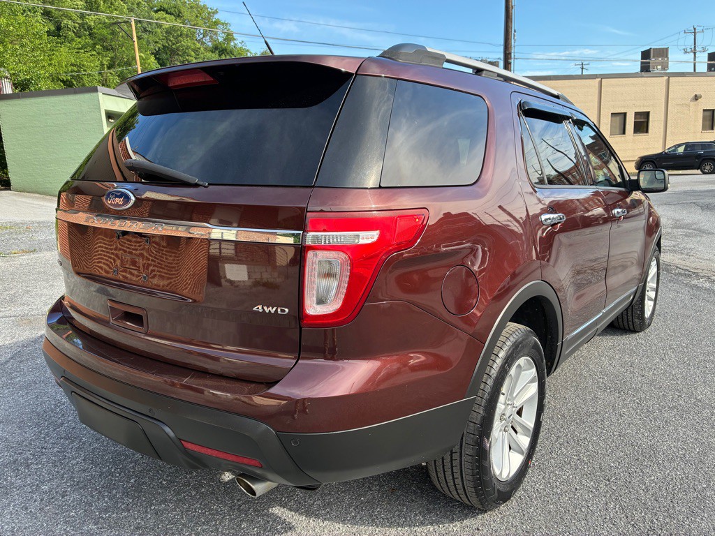 2012 Ford Explorer Image 5