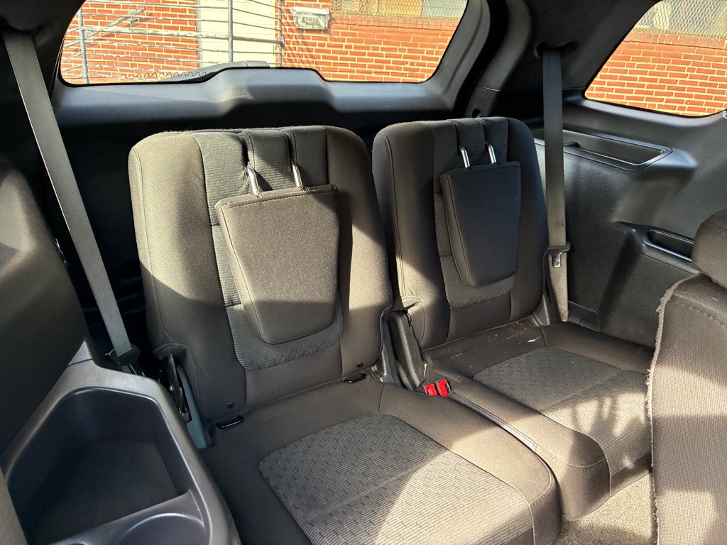2012 Ford Explorer Image 11