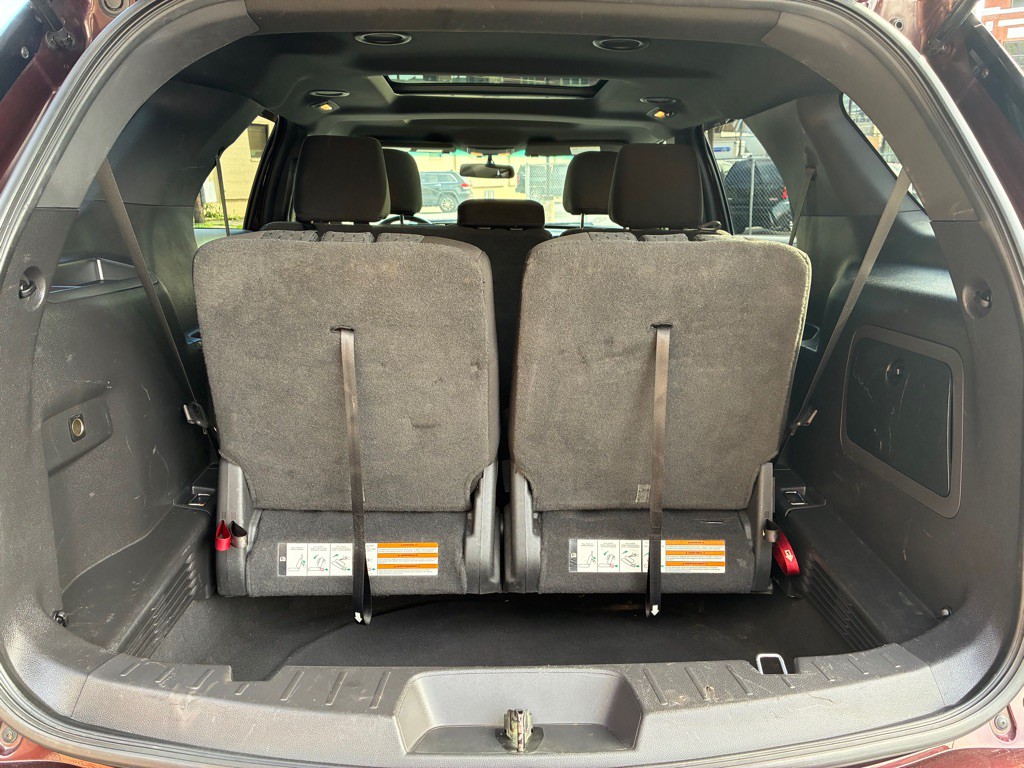 2012 Ford Explorer Image 12