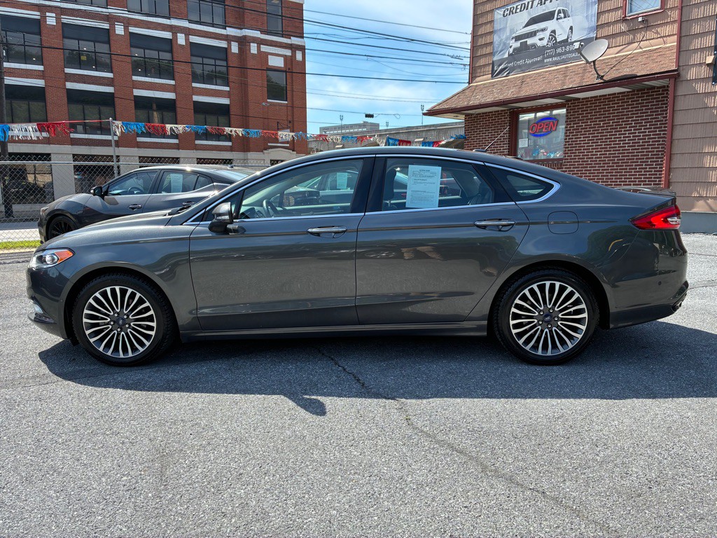 2018 Ford Fusion Image 2