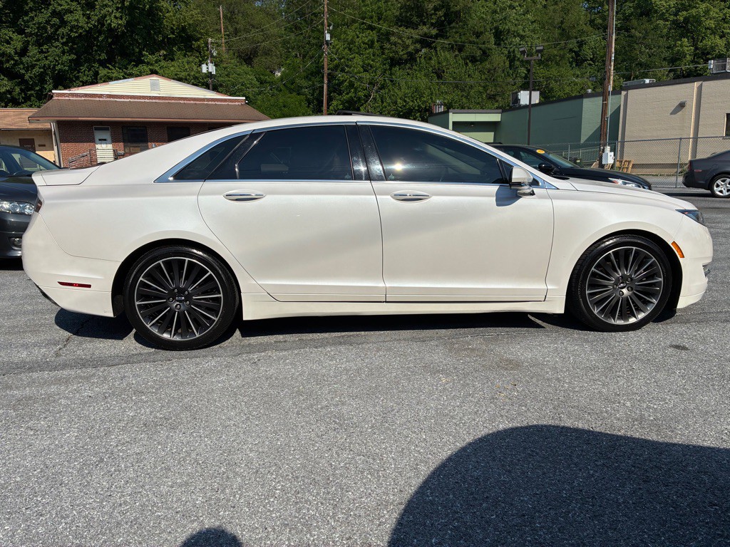 2013 Lincoln MKZ Image 6