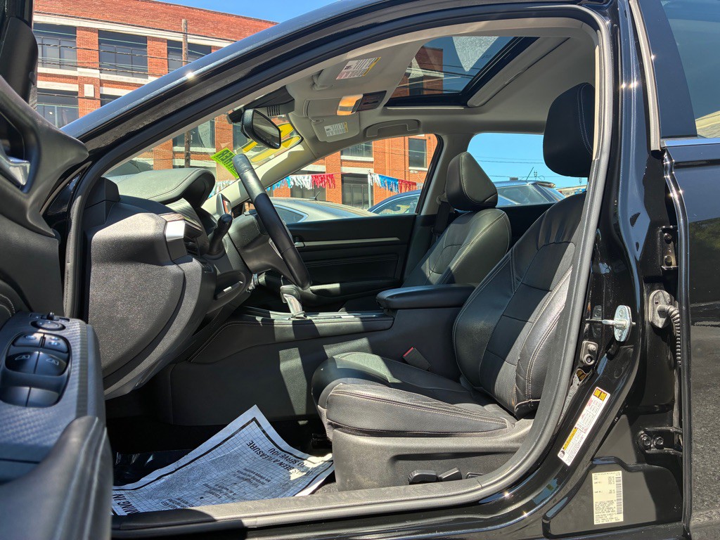 2019 Nissan Altima Image 14
