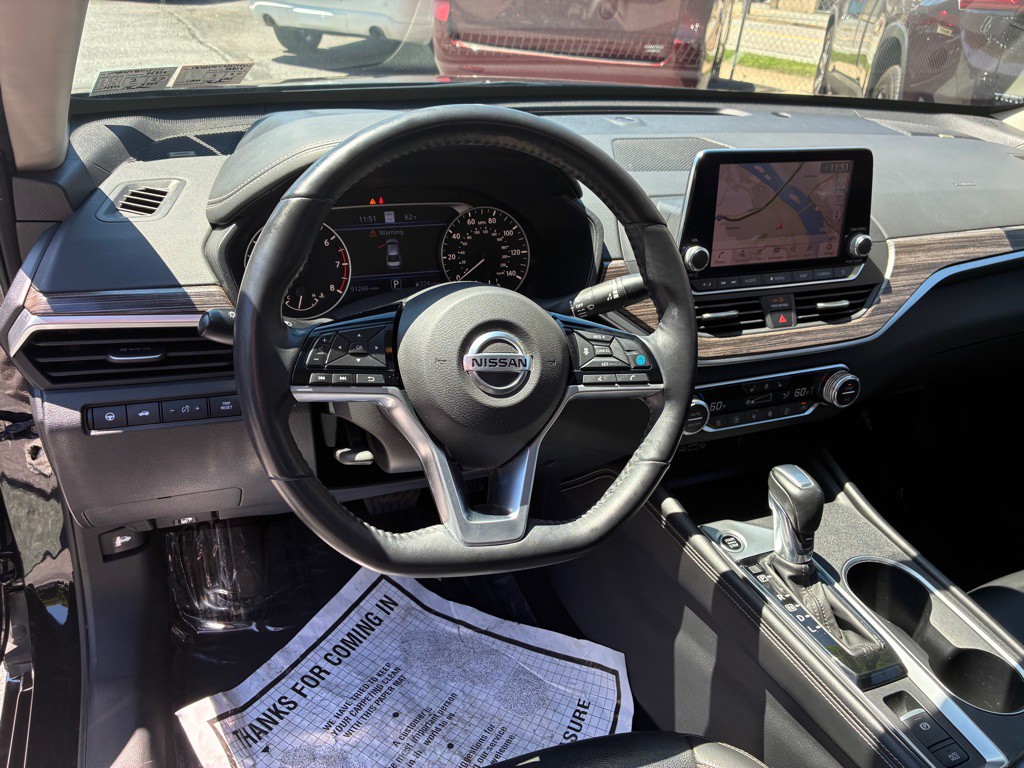 2019 Nissan Altima Image 15
