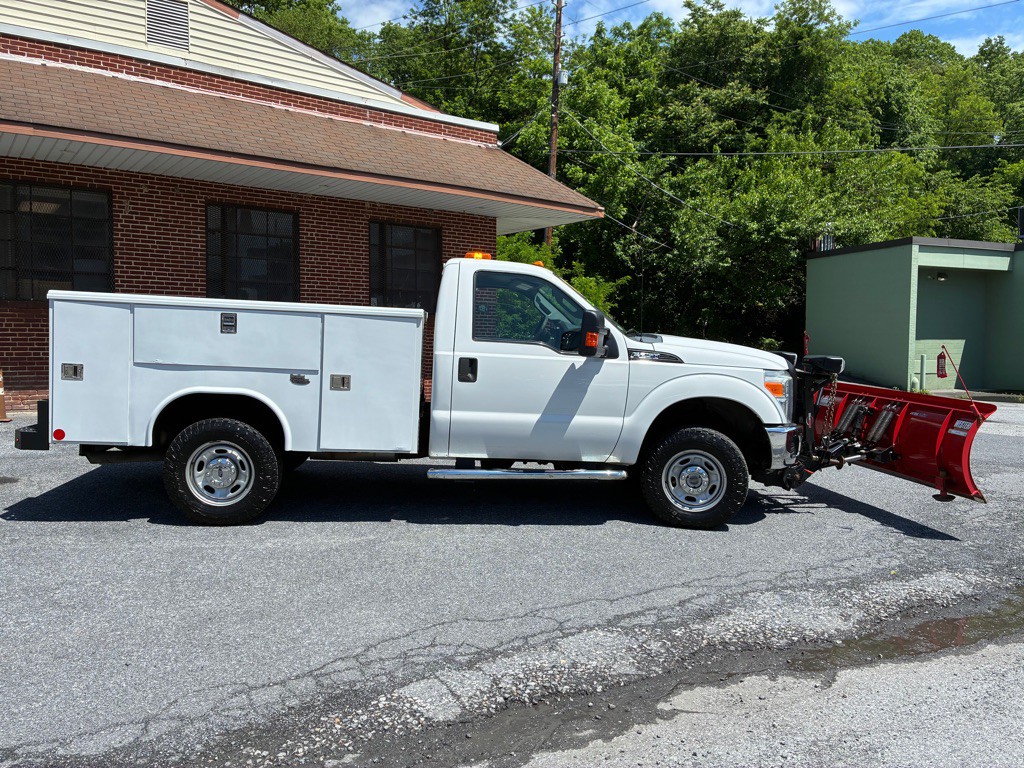 2011 Ford F-250 Image 6