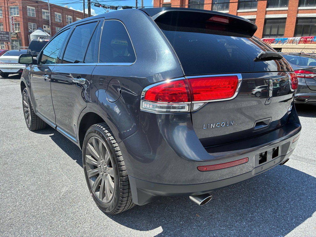 2015 Lincoln MKX Image 3