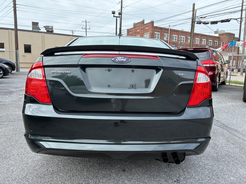 2010 Ford Fusion Image 4