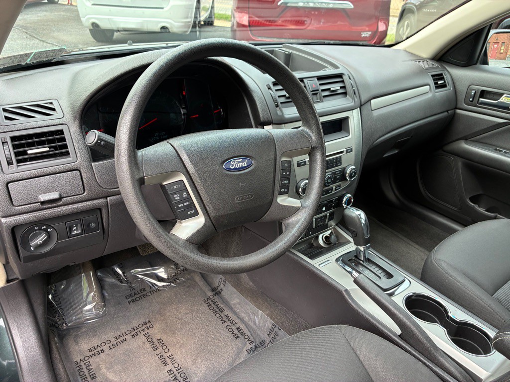 2010 Ford Fusion Image 15