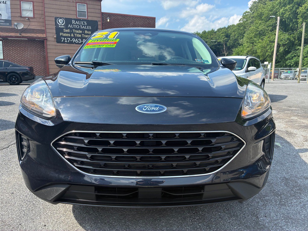 2021 Ford Escape Image 8