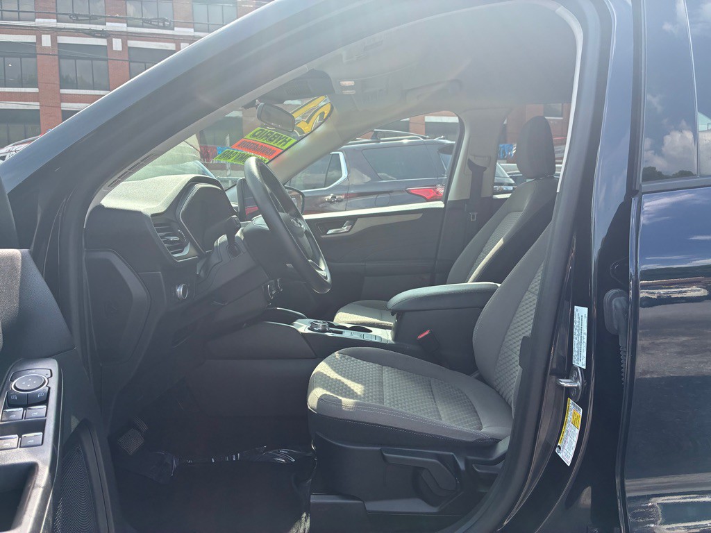 2021 Ford Escape Image 14