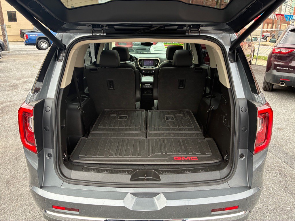 2020 GMC Acadia Image 12