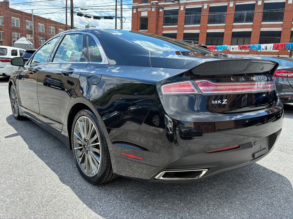 2015 Lincoln MKZ Image 3