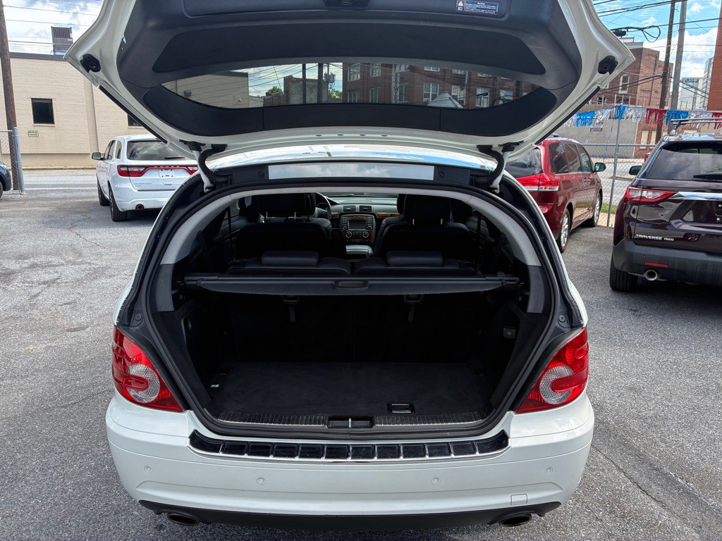 2010 Mercedes-Benz R-Class Image 12