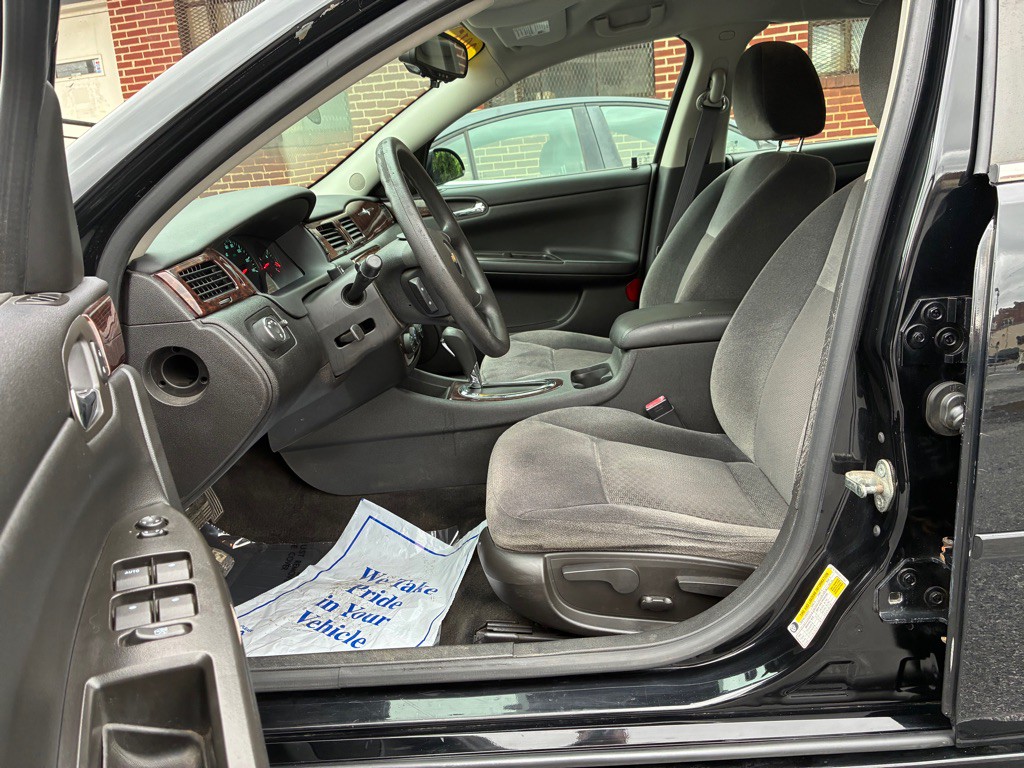 2015 Chevrolet Impala Image 14