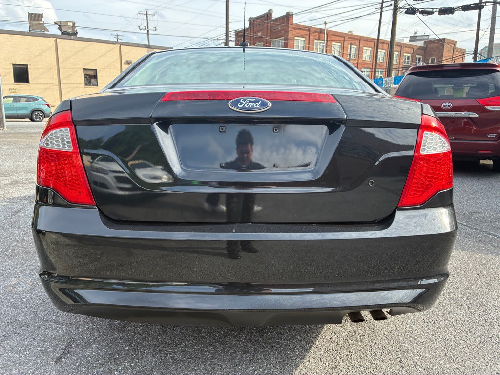 2012 Ford Fusion Image 4