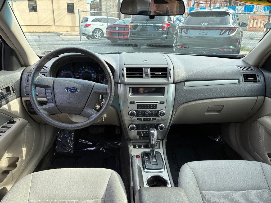 2012 Ford Fusion Image 12