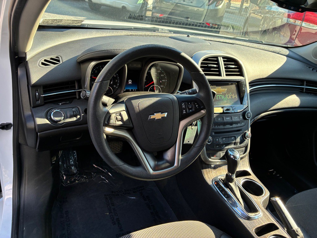 2016 Chevrolet Malibu Image 15