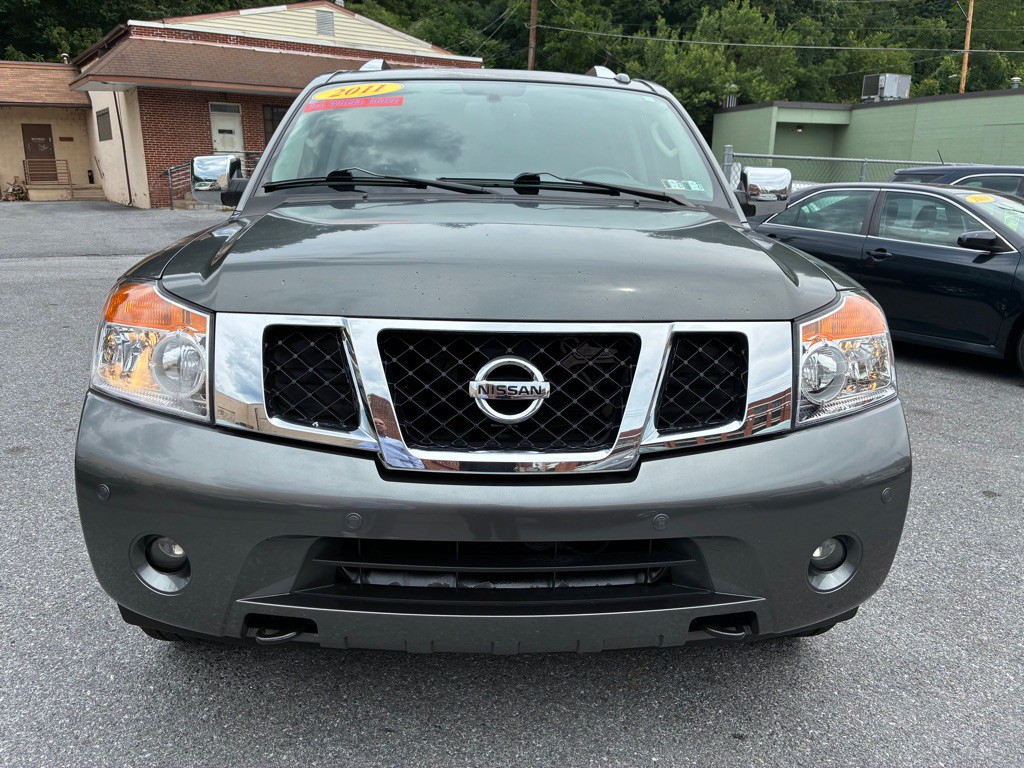2011 Nissan Armada Image 8