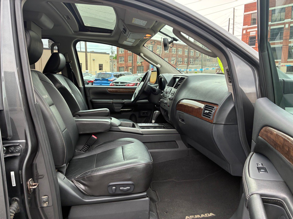 2011 Nissan Armada Image 9