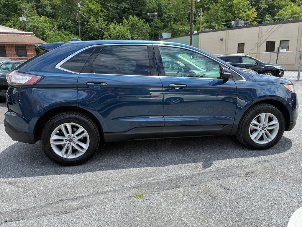 2017 Ford Edge Image 6