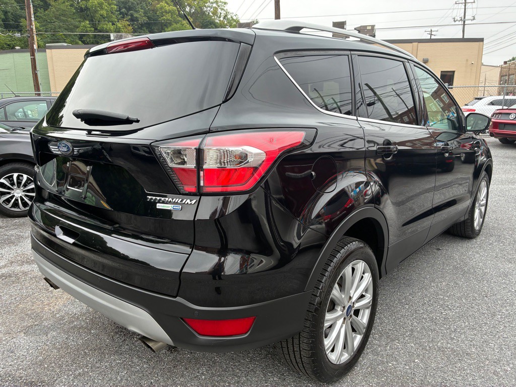 2017 Ford Escape Image 5