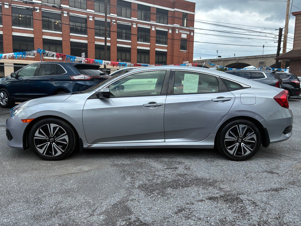 2018 Honda Civic Image 2