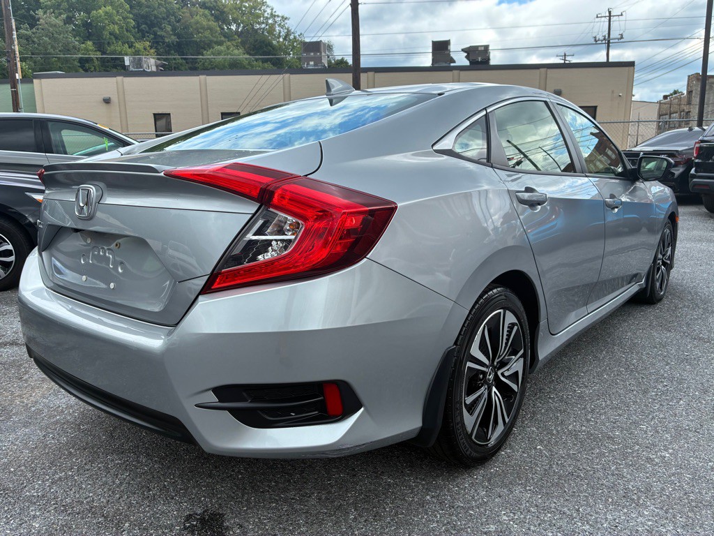 2018 Honda Civic Image 5
