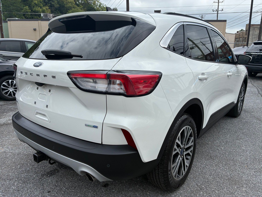 2020 Ford Escape Image 5