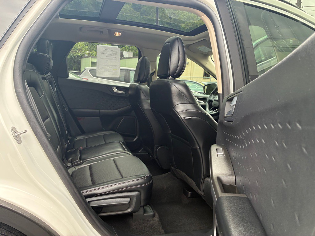 2020 Ford Escape Image 10