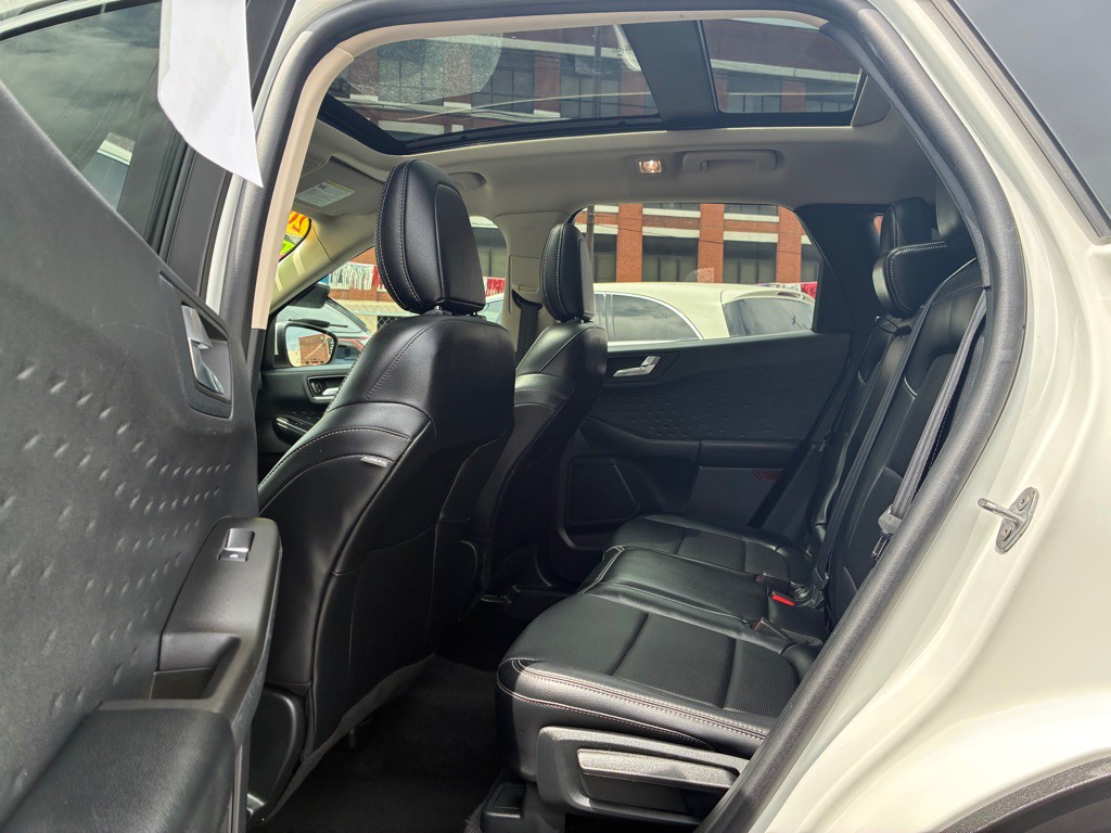 2020 Ford Escape Image 12