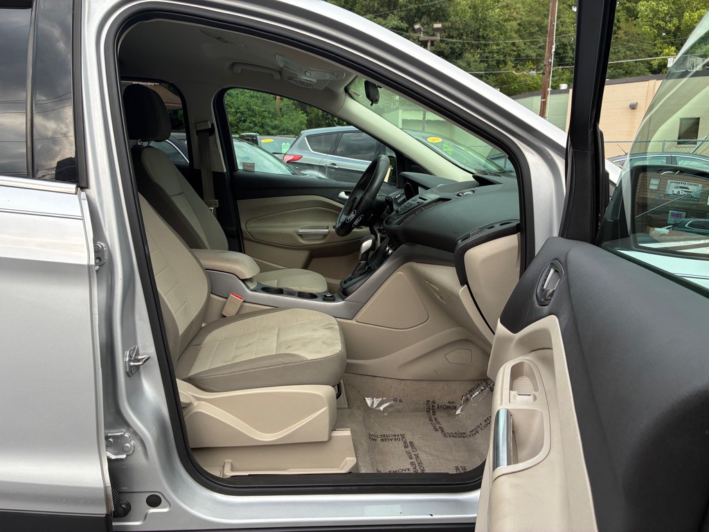 2014 Ford Escape Image 9