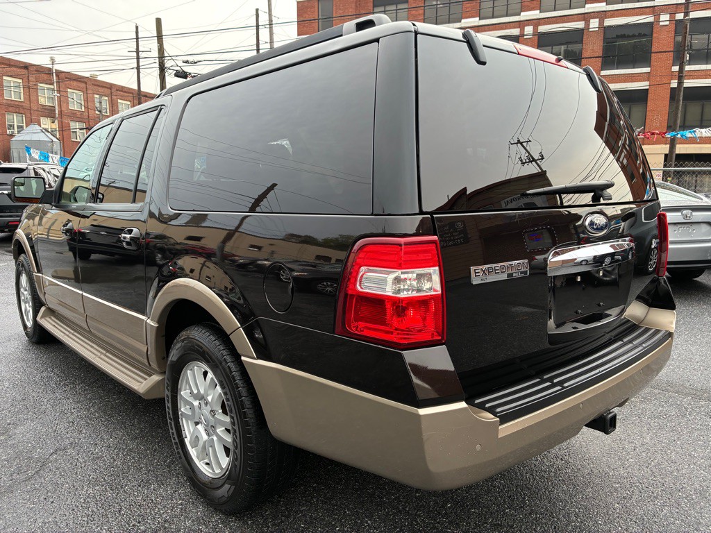 2013 Ford Expedition Image 3
