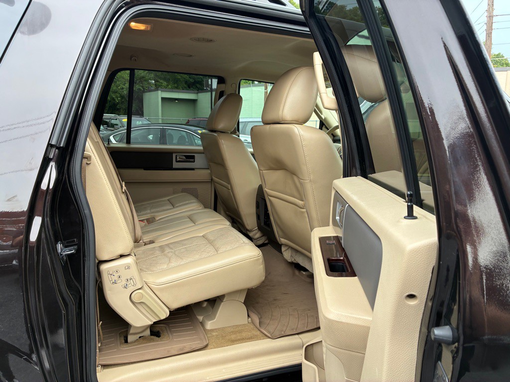 2013 Ford Expedition Image 10