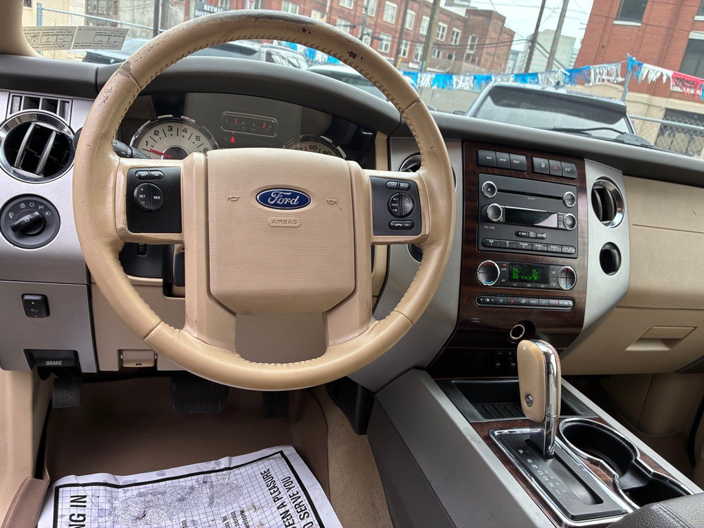 2013 Ford Expedition Image 17