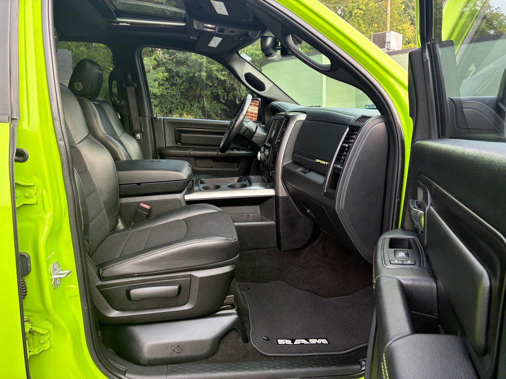 2017 RAM 1500 Image 9