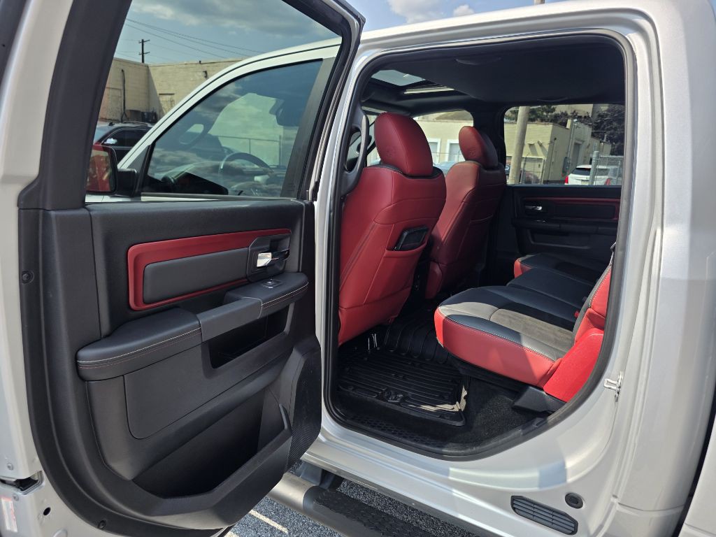 2016 RAM 1500 Image 17