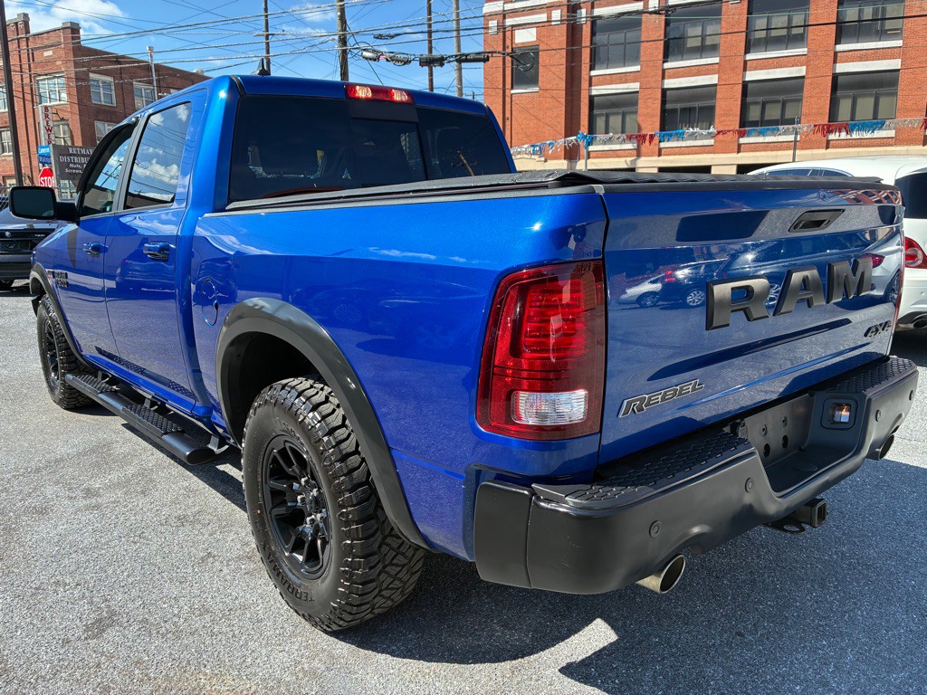2017 RAM 1500 Image 3