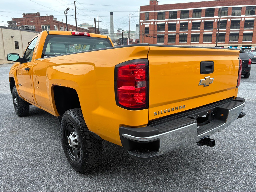 2015 Chevrolet Silverado 1500 Image 3