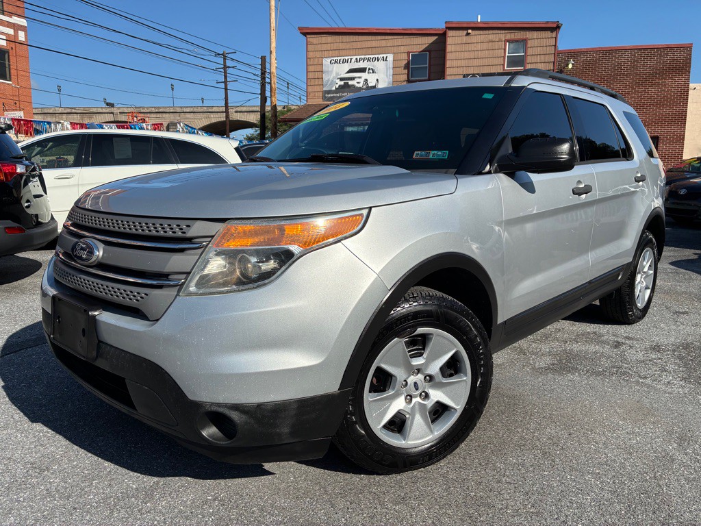 2014 Ford Explorer Image 1