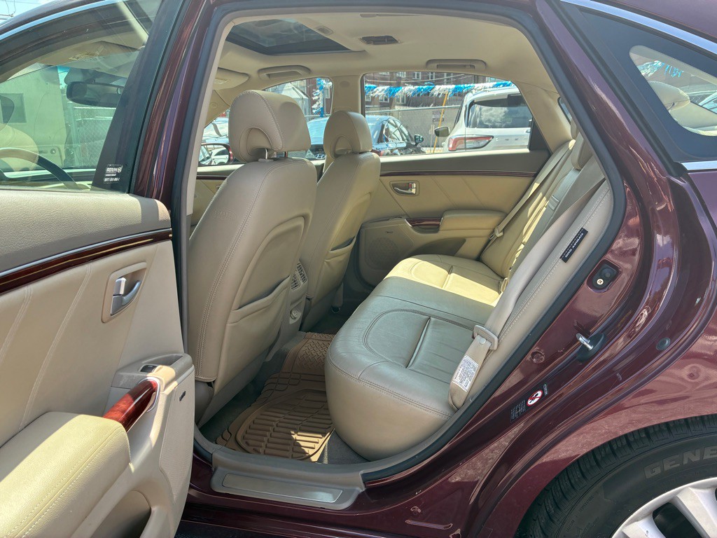2008 Hyundai Azera Image 12