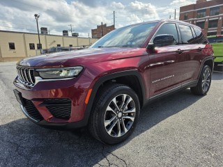 Image for 2023 Jeep Grand Cherokee Laredo ID: 7618566