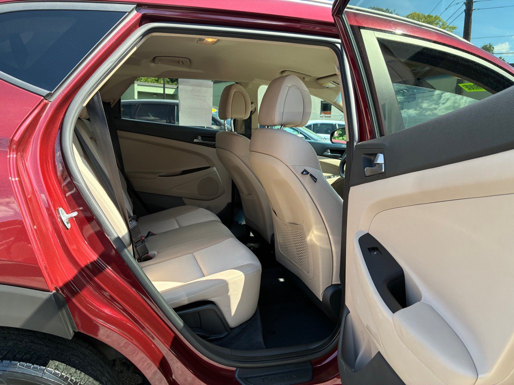 2017 Hyundai Tucson Image 10